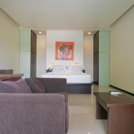 Aparthotel Swiss-Belcourt Sunset Seminyak Exterior foto