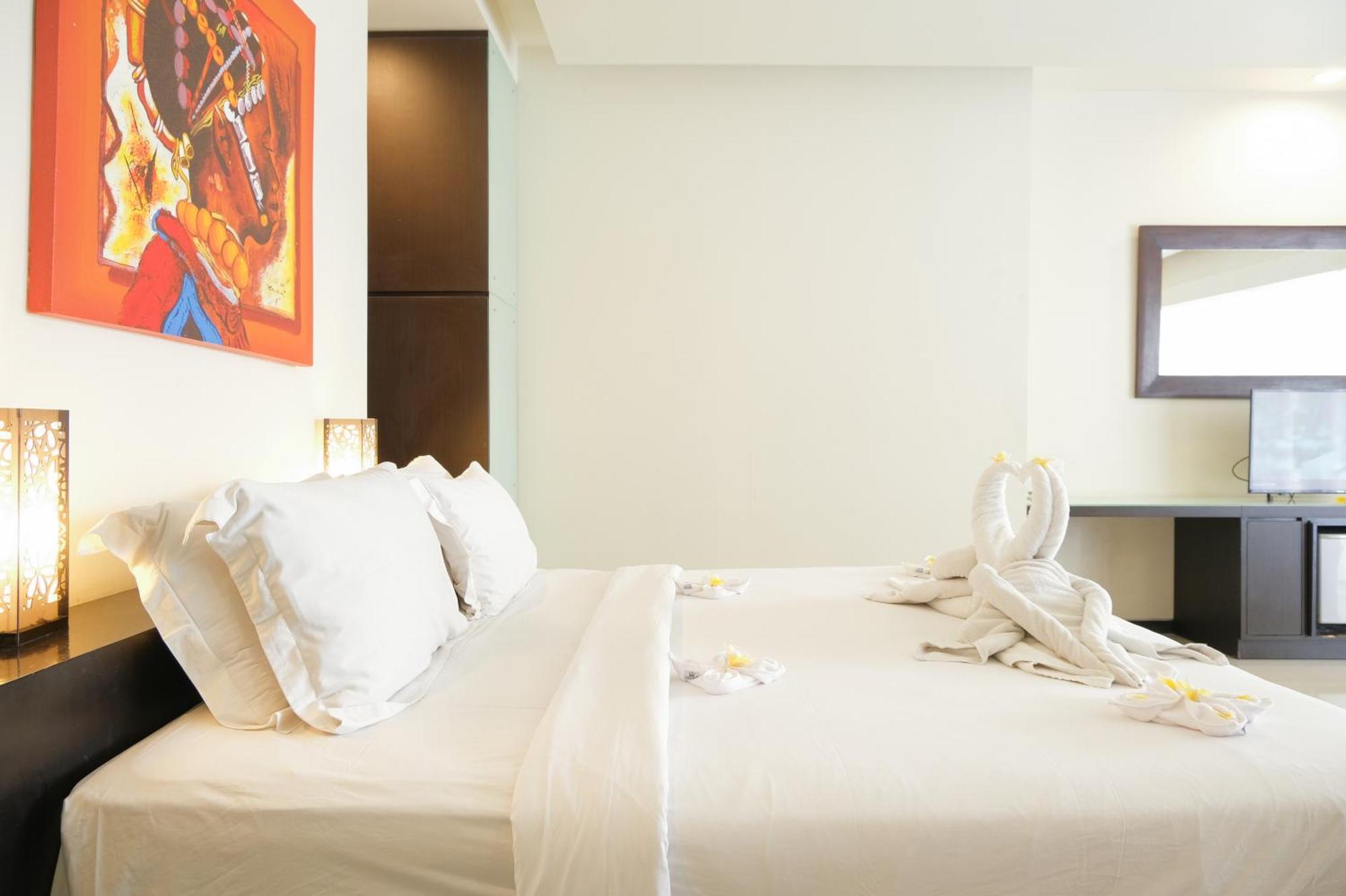 Aparthotel Swiss-Belcourt Sunset Seminyak Exterior foto
