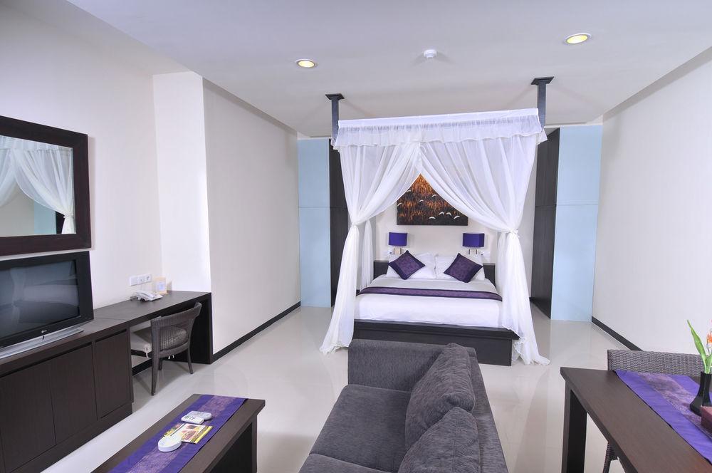 Aparthotel Swiss-Belcourt Sunset Seminyak Exterior foto