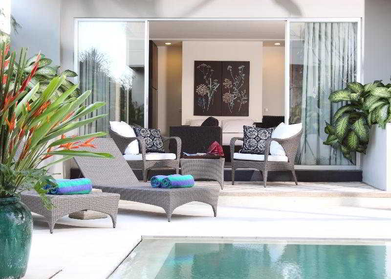 Aparthotel Swiss-Belcourt Sunset Seminyak Exterior foto